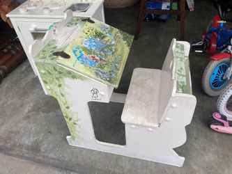 Real Wood Toddle Desk. 2003