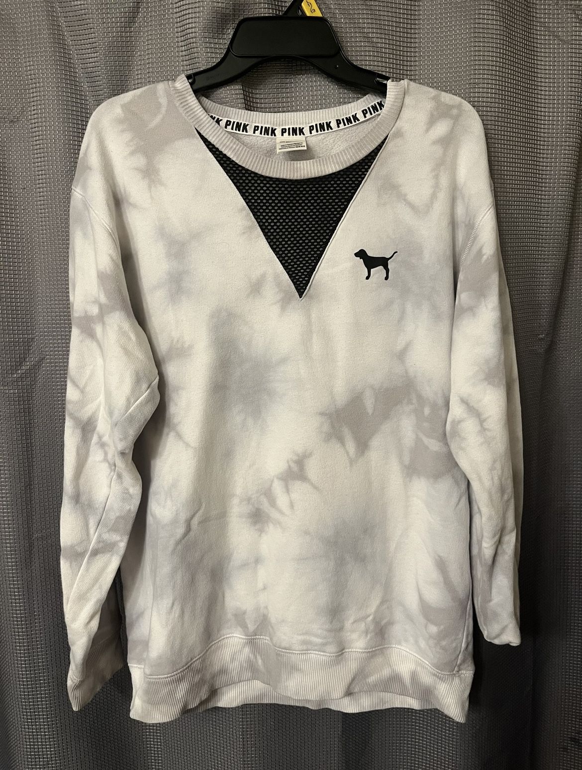 Victoria’s Secret P I N K Crewneck