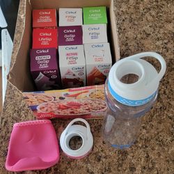 Cirkul Water Bottle, Flavor Cartridges and Sleeve