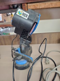 Chain saw sharpener