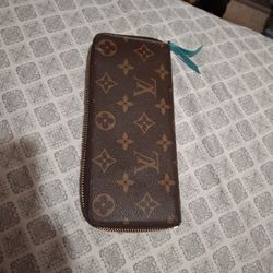 Louis Vuitton Pochette