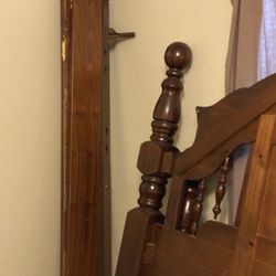 Queen Size Bed Frame And Dresser 