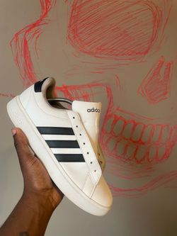 ⚫️ Men adidas size 10