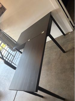 L shaped desk !!