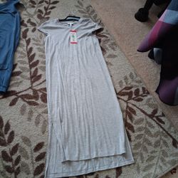 Jessica Simpson Straight Dress. Medium