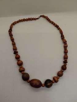 Bohemian wood necklace