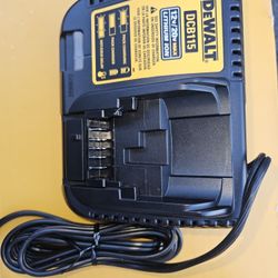 DEWALT
12V to 20V Lithium-Ion Battery Charger(PRICE IS FIRM 15.00)