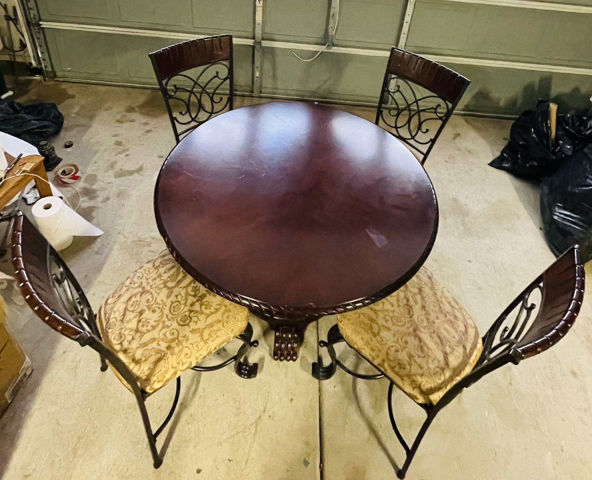Dining Table Set