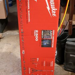Milwaukee Rocket Dual Power Tower Light (2131-20)