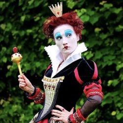 Queen of Hearts Crown Headband - Gold Tiny Crown for Women - Adult Costume Headwear - Halloween, Cosplay Party - Hand Wash Only - Unisex