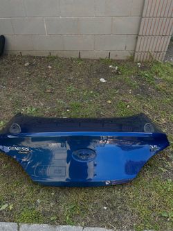 Blue Oem Genesis coupe trunk part