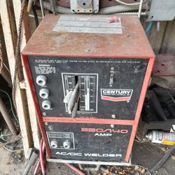 Century Welder Works Good