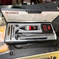 KLEENBORE GUN CLEANING KIT new
