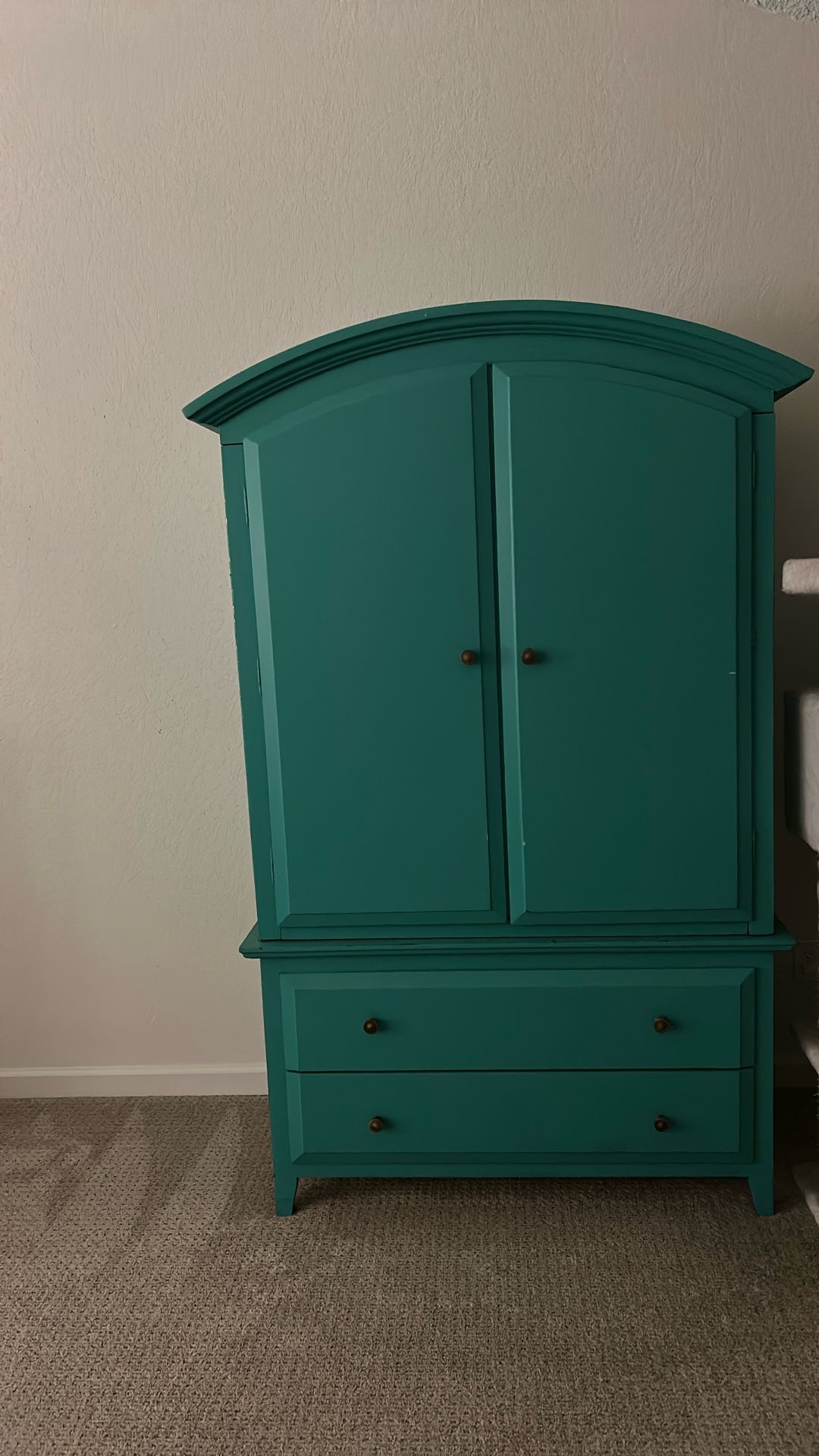Armoire