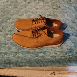Timberland Shoes Size 9