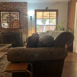 Elegant Deep Green Couches – Perfect for the Holidays!”