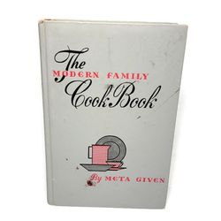 The Modern Family Cook Book by Meta Given 1961 VGC Year Of Meals And Recipes 