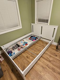 Free full bed frame with drawers
