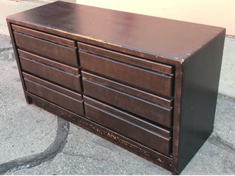 Antique  6-Drawer Dresser