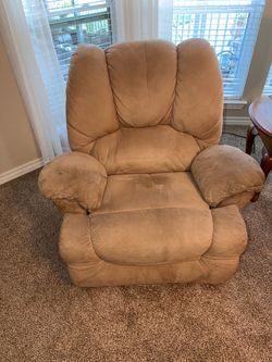 Gladiator Oversized Rocker Recliner