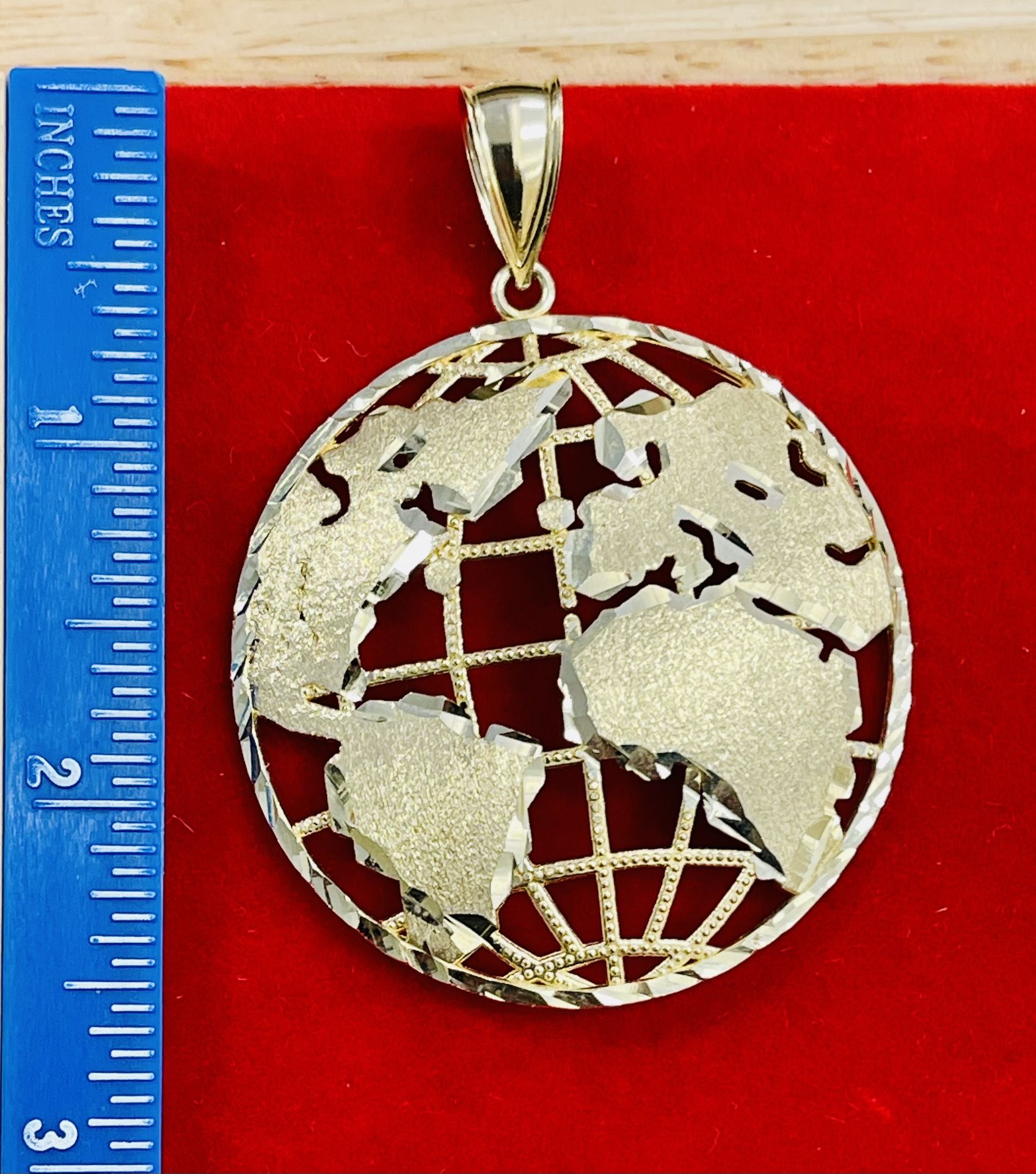 10K Solid Yellow Gold Round World Map Charm Available On Special Price 