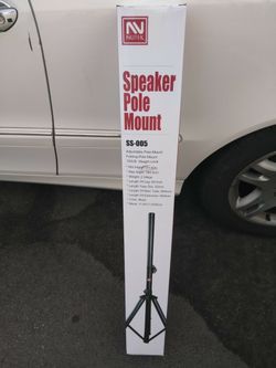 Speaker stand