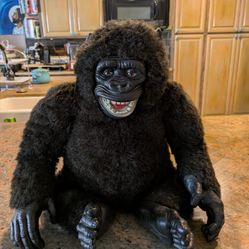 King Kong Stuffed Toy (1988) Universal Studios 