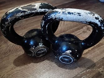 10lbs kettlebells