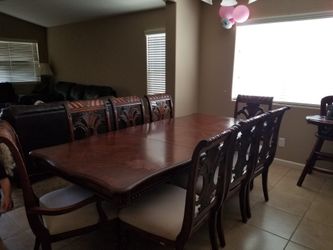 Dinning table