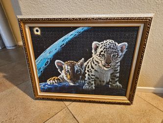 Framed lion puzzle art