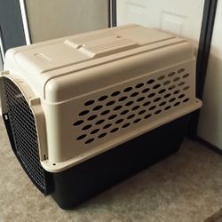 VERY Lrg beige&Black Frisco Dog Kennel 