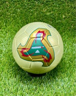Adidas Fevernova Mini World Cup Ball
