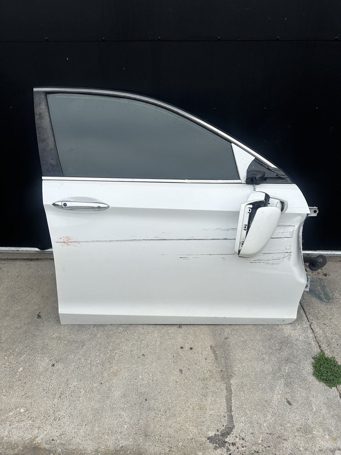 2017 Accord Front Passenger Door