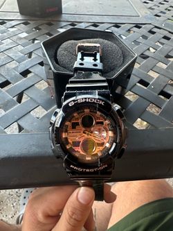G-Shock Watch Pink / Black