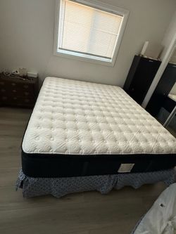 Cal King mattress