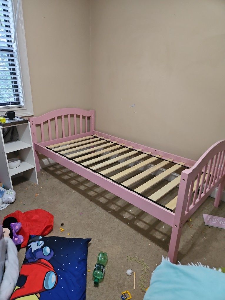 Twin Bedframe