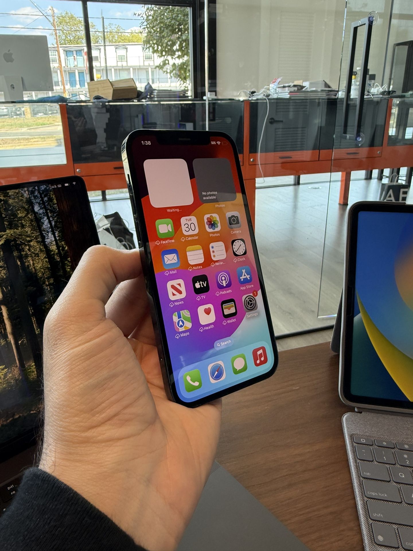 iPhone 12 Pro 128GB Unlocked to any carrier! 30 day warranty! We offer financing!