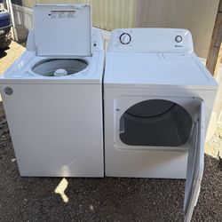 Washer And Dryer  Electric Set Amana High Efficiency 