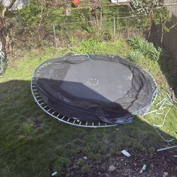 Trampoline