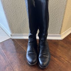 Women’s Boots Size 8.5
