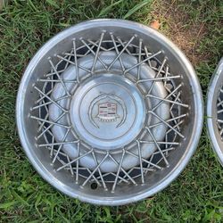 Four 15”Cadillac Deville Fleetwood Brougham 1978-85 OEM Metal Wire Hubcaps Wheel Covers