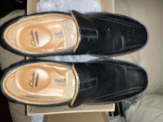 Excellent Clark loafers - men’s Size 12M - Black