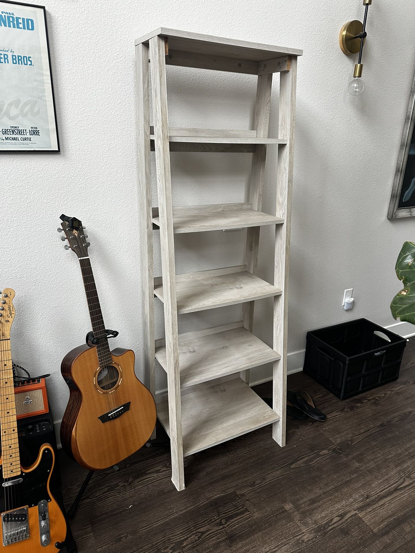Ladder Shelving  Bookcase 