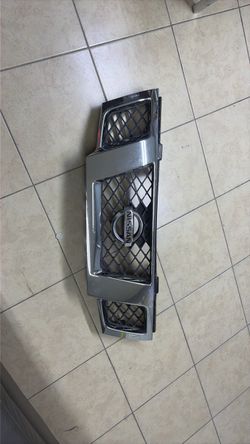 2009-2021 Nissan Frontier Front Bumper Upper Chrome Grill Grille W/ Emblem OEM