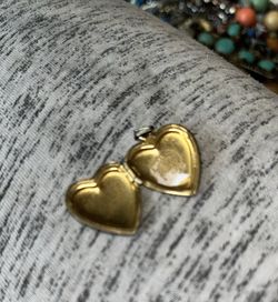 12k GF Vintage Open Locket 