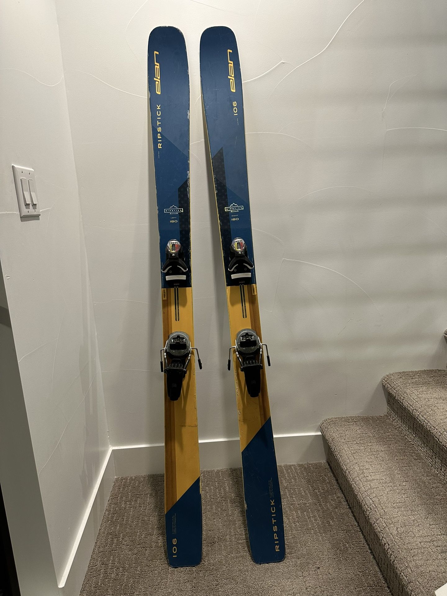 Elan Ripstick 106 W 180 L Skis With Look Pivot 14 Bindings And Tecnica Mach 1 28.5 120 HV Boots