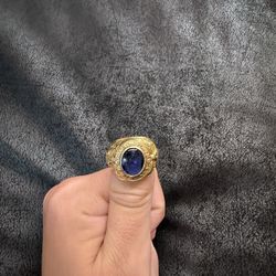 REAL GOLD NAVY RING BLUE SAPPHIRE FROM WW2 PASSED DOWN