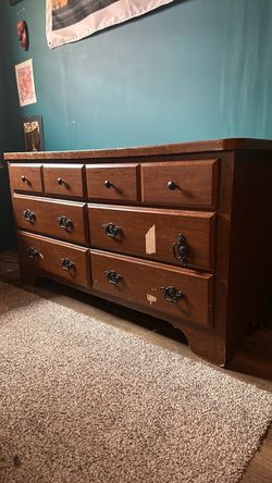 Wood Dresser with 6 drawers