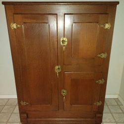 Vintage Ice Box