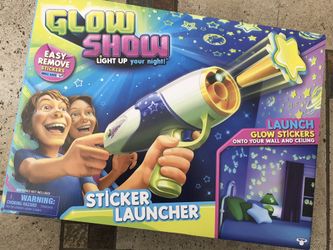 NWT Sticker launcher glow show